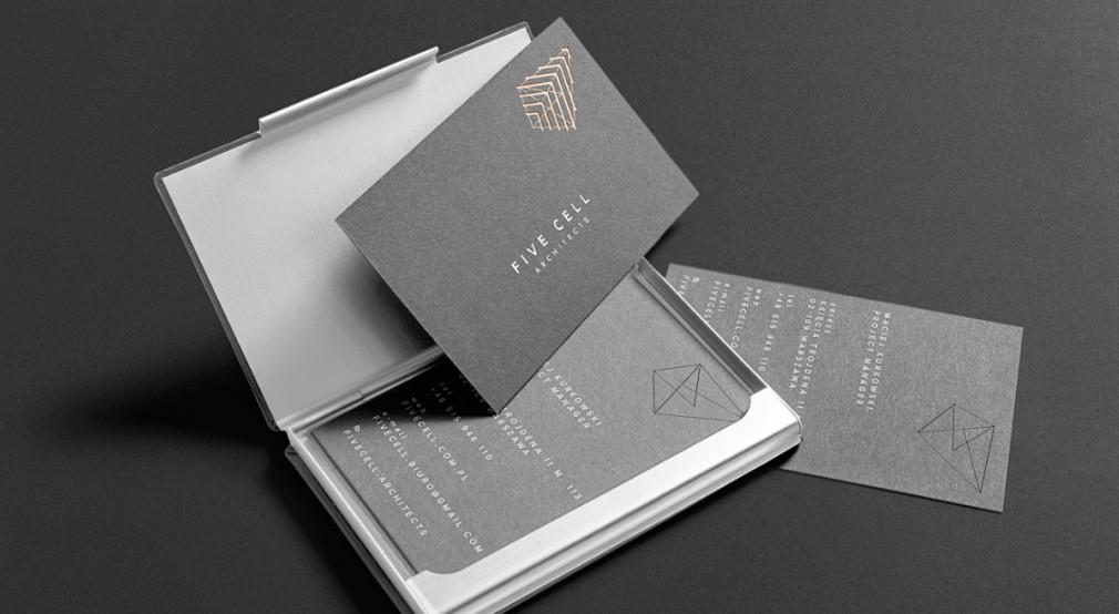 上海名片印刷：吉印通平衡個(gè)性化與標(biāo)準(zhǔn)化，適配企業(yè)多元需求