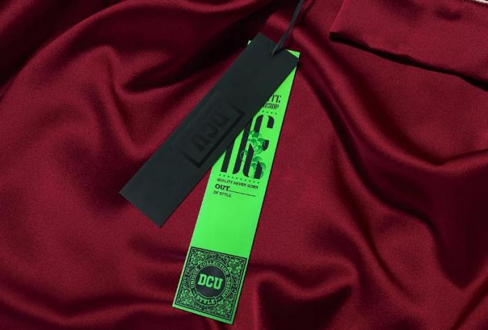 上海服裝吊牌定制流程：吉印通從設(shè)計到交付，全程無憂